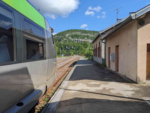 Mai 2024 : Les lignes du Sud du Jura